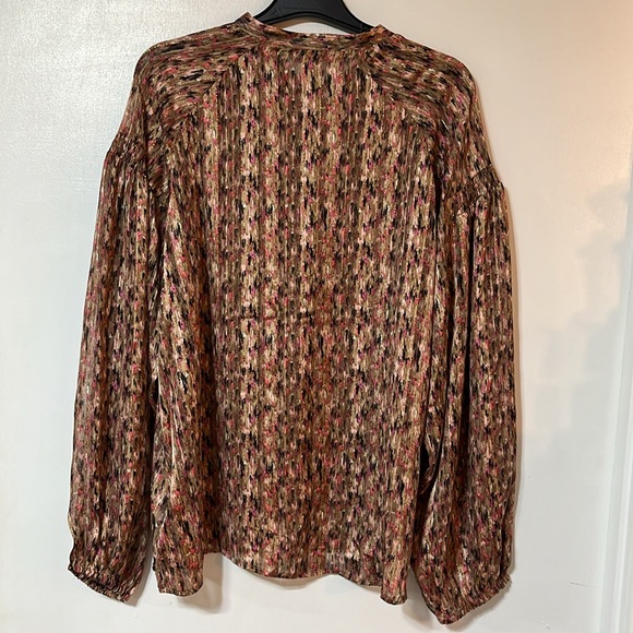 BNWT Garcia Blouse size L $79 - Picture 3 of 6